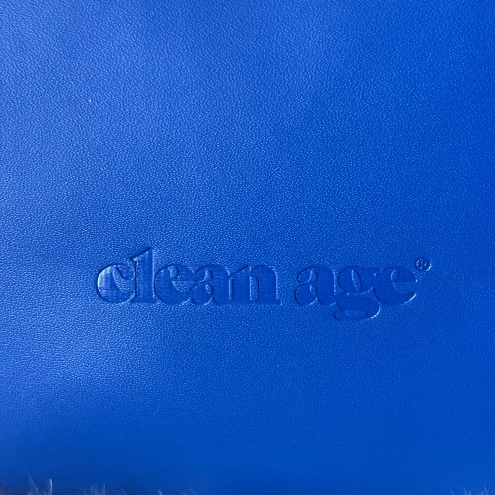 Colorful Women's Clutch Set - Picture 15 of 16